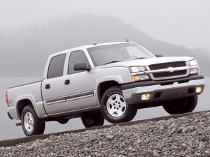 Chevrolet Silverado Z71 Crew Cab 2002 года